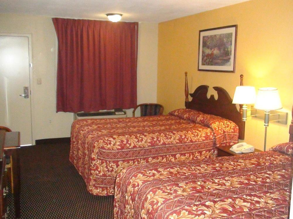 Econo Lodge Οκλαχόμα Εξωτερικό φωτογραφία