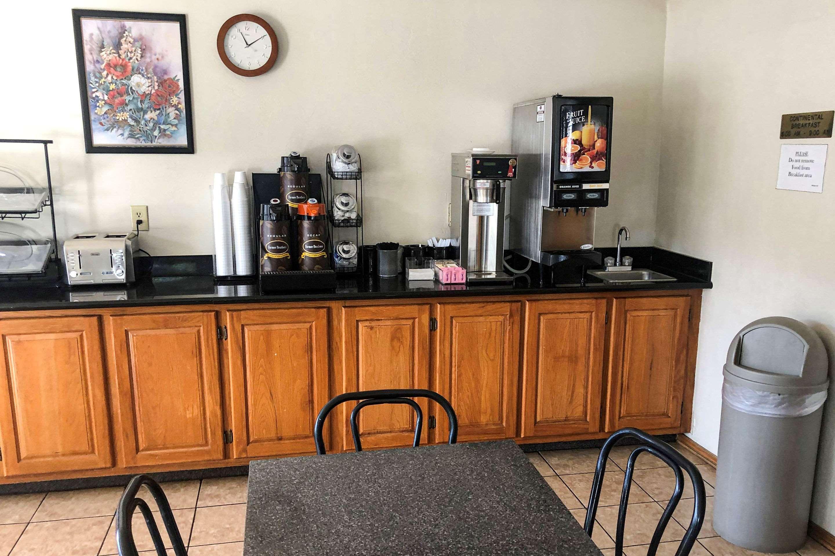 Econo Lodge Οκλαχόμα Εξωτερικό φωτογραφία