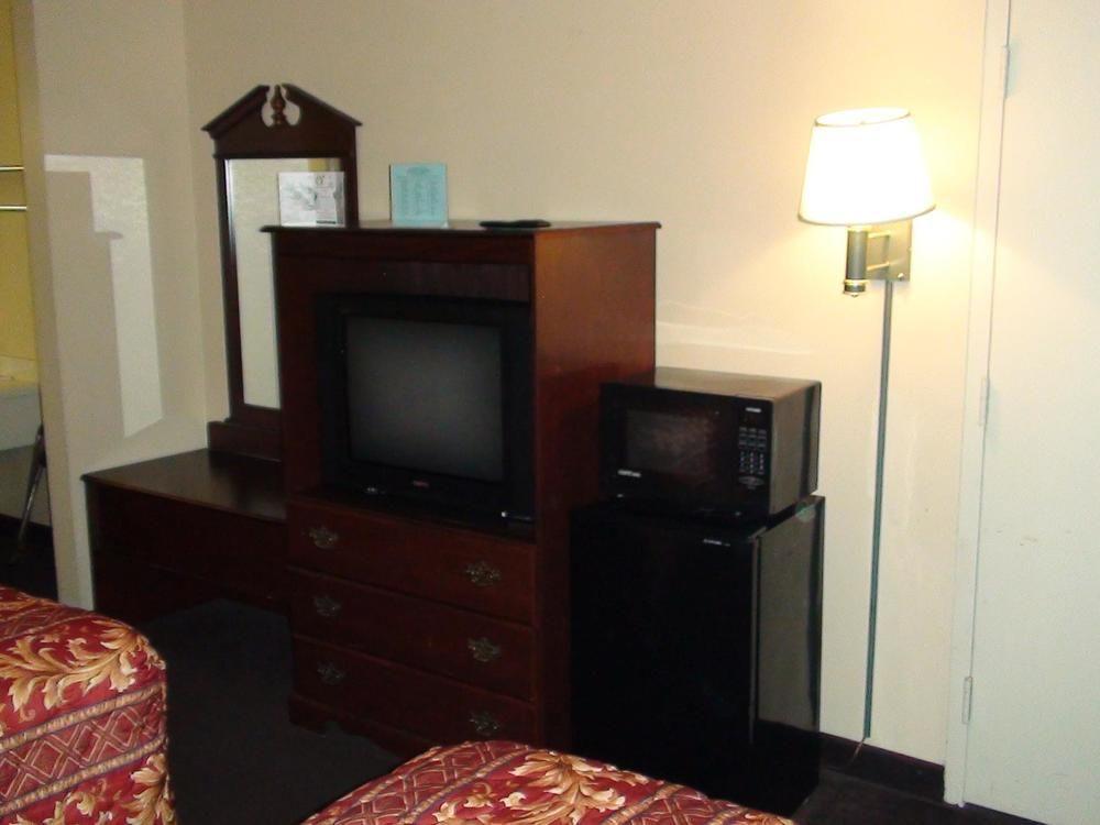 Econo Lodge Οκλαχόμα Εξωτερικό φωτογραφία