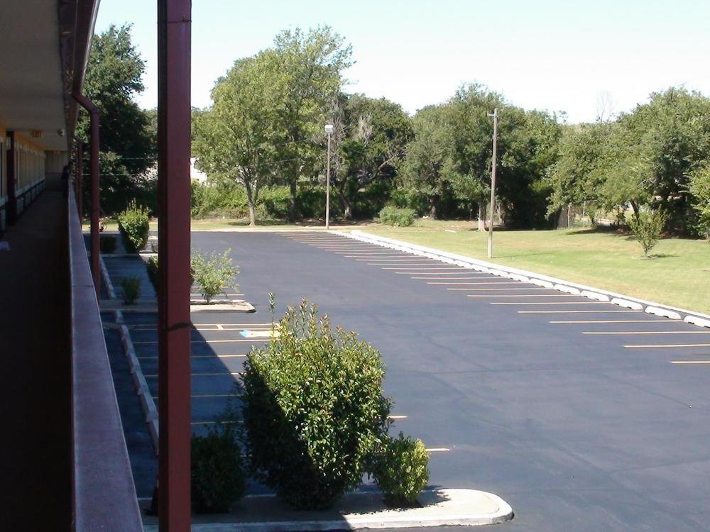 Econo Lodge Οκλαχόμα Εξωτερικό φωτογραφία